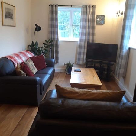 Little Orchard Cottage Canterbury Bagian luar foto
